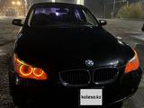 BMW 525 2006 годаүшін5 150 000 тг. в Караганда – фото 2