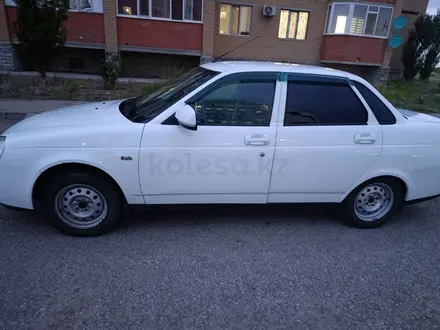 ВАЗ (Lada) Priora 2170 2013 года за 2 600 000 тг. в Актобе – фото 2