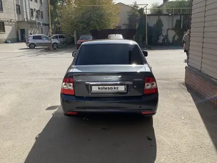 ВАЗ (Lada) Priora 2170 2014 года за 4 000 000 тг. в Актобе – фото 9