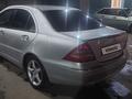 Mercedes-Benz C 200 2001 годаүшін2 900 000 тг. в Качар – фото 4