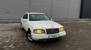 Mercedes-Benz C 200 1995 года за 1 350 000 тг. в Караганда