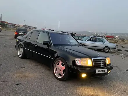 Mercedes-Benz E 500 1991 года за 5 500 000 тг. в Шымкент – фото 3