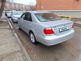 Toyota Camry 2005 года за 4 500 000 тг. в Атырау – фото 3