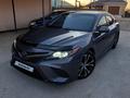 Toyota Camry 2018 года за 6 300 000 тг. в Атырау