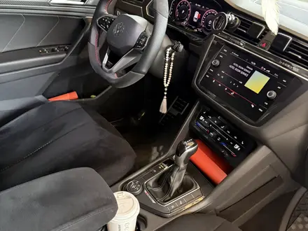 Volkswagen Tiguan 2021 года за 21 500 000 тг. в Алматы – фото 12