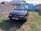 Volkswagen Passat 1993 годаfor1 100 000 тг. в Арысь