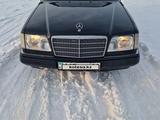 Mercedes-Benz E 220 1993 года за 2 000 000 тг. в Жезказган – фото 2