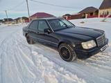 Mercedes-Benz E 220 1993 года за 2 000 000 тг. в Жезказган – фото 3