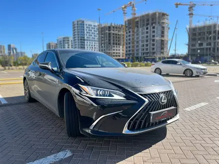 Lexus ES 250 2022 года за 21 600 000 тг. в Астана – фото 4