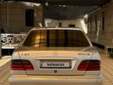 Mercedes-Benz E 320 2001 года за 5 000 000 тг. в Актау – фото 3