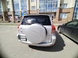 Toyota RAV4 2006 годаүшін7 300 000 тг. в Астана – фото 4