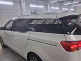 Kia Carnival 2016 годаүшін10 000 000 тг. в Алматы – фото 3