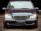 Mercedes-Benz C 200 2004 годаүшін4 300 000 тг. в Алматы – фото 4