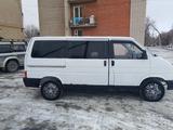 Volkswagen Caravelle 1995 года за 2 000 000 тг. в Актобе – фото 2