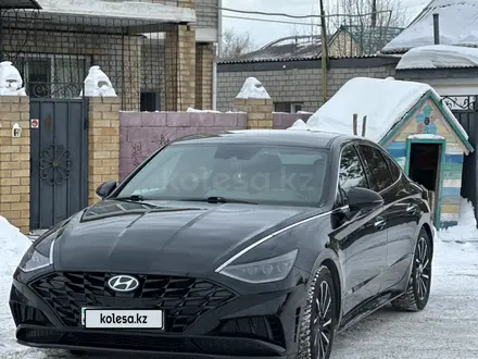 Hyundai Sonata 2020 года за 11 000 000 тг. в Астана