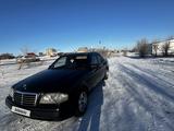 Mercedes-Benz C 180 1995 года за 1 700 000 тг. в Кокшетау – фото 2