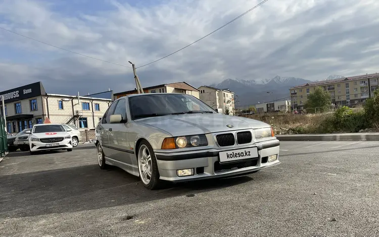 BMW 328 1997 годаfor3 300 000 тг. в Талгар