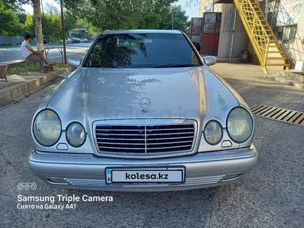 Mercedes-Benz E 430 1998 года за 5 300 000 тг. в Шымкент – фото 3