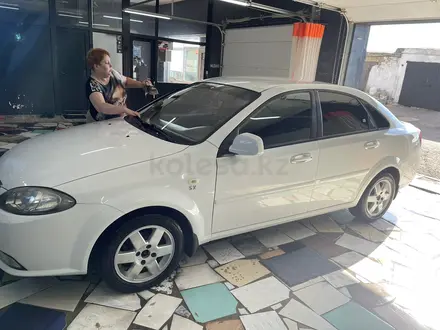 Daewoo Gentra 2014 года за 4 300 000 тг. в Караганда – фото 6