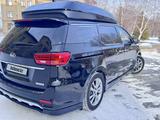 Kia Carnival 2019 года за 22 000 000 тг. в Караганда – фото 4