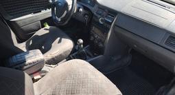 ВАЗ (Lada) Priora 2172 2013 годаүшін800 000 тг. в Семей – фото 2