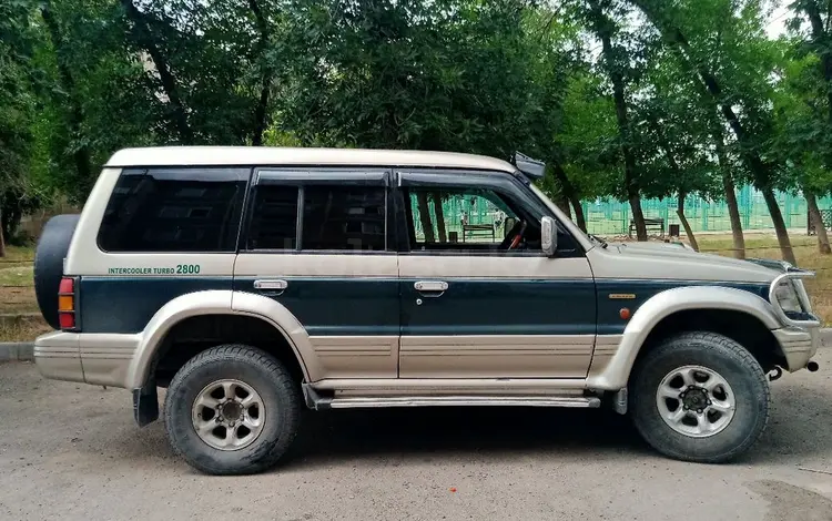 Mitsubishi Pajero 1995 годаүшін4 500 000 тг. в Шымкент