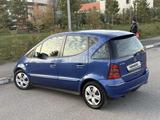 Mercedes-Benz A 160 2001 годаүшін2 099 990 тг. в Караганда – фото 4