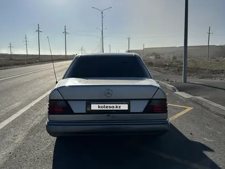 Mercedes-Benz E 230 1991 года за 1 500 000 тг. в Кентау – фото 4