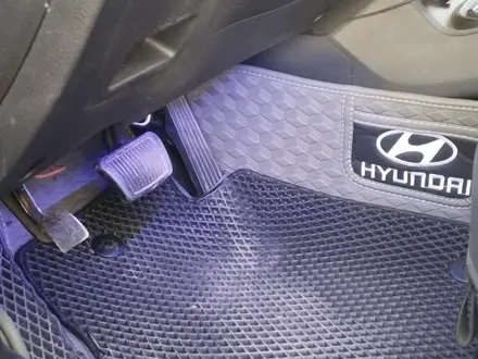 Hyundai Santa Fe 2015 года за 7 500 000 тг. в Уральск – фото 15