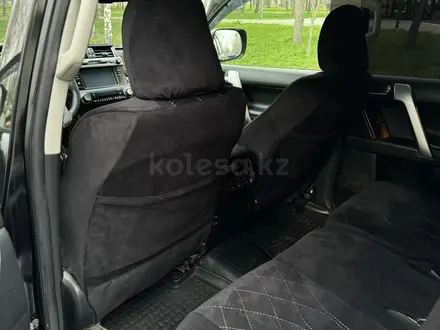 Toyota Land Cruiser Prado 2015 года за 20 900 000 тг. в Алматы – фото 8