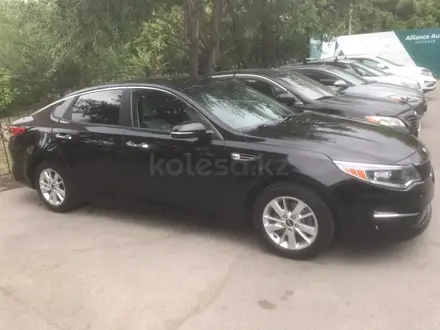 Kia Optima 2017 года за 3 800 000 тг. в Павлодар