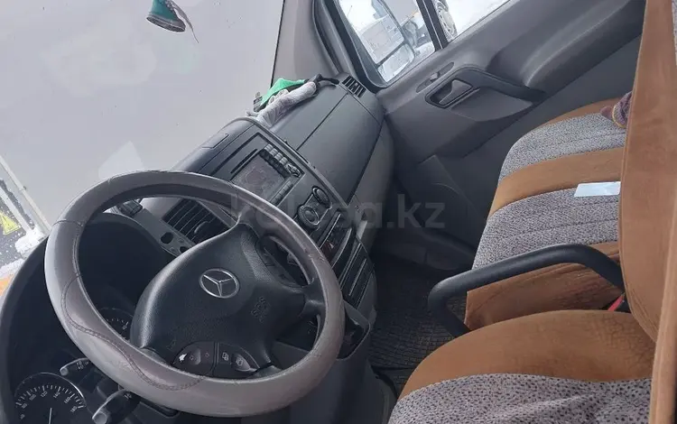 Mercedes-Benz Sprinter 2006 годаүшін11 500 000 тг. в Астана