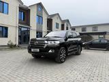 Toyota Land Cruiser 2016 года за 31 500 000 тг. в Тараз