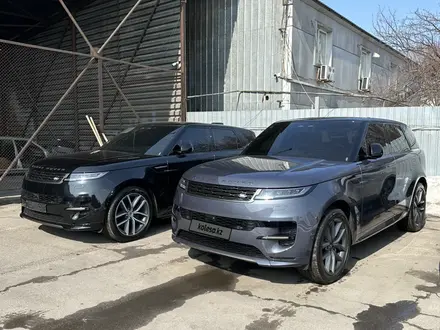 Land Rover Range Rover Sport 2023 года за 70 000 000 тг. в Алматы – фото 5