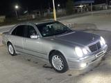 Mercedes-Benz E 200 2001 годаүшін2 700 000 тг. в Жанаозен – фото 3