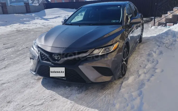 Toyota Camry 2019 года за 8 500 000 тг. в Астана