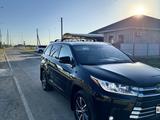 Toyota Highlander 2014 года за 10 500 000 тг. в Атырау – фото 4