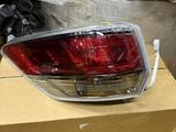 Задний левый фонарь в крыло новый оригинал за 110 000 тг. в Алматы