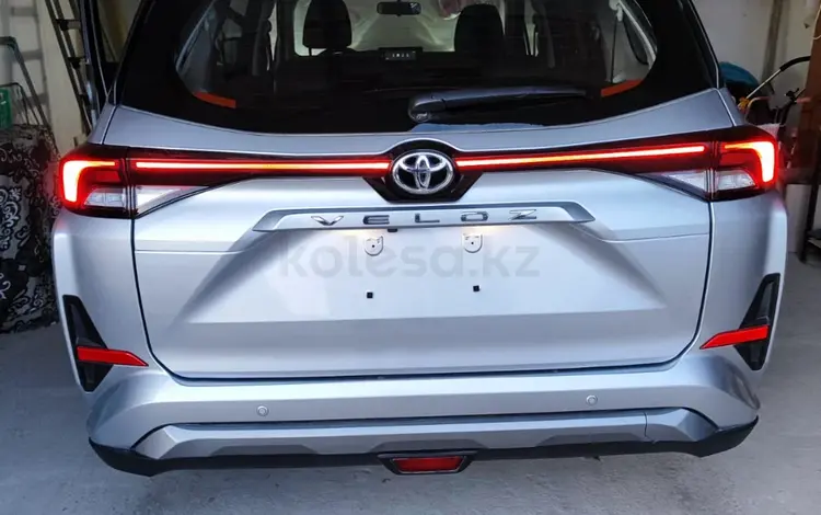Toyota Veloz 2023 годаүшін14 300 000 тг. в Атырау