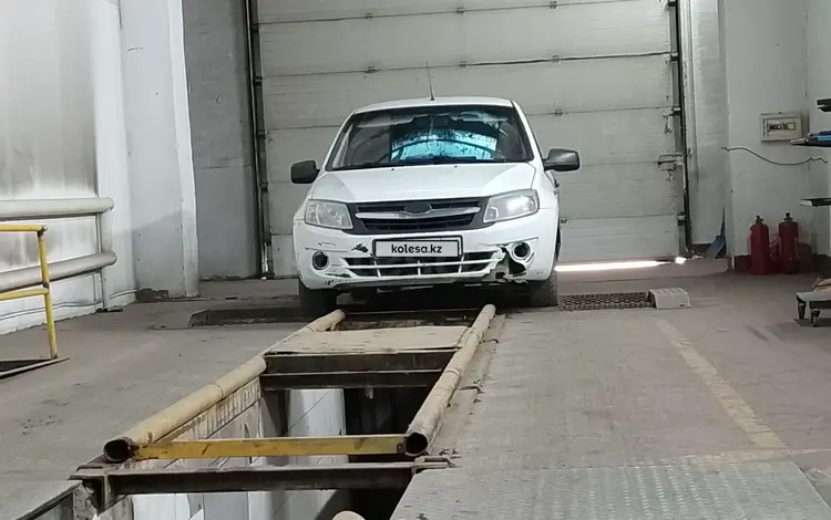 ВАЗ (Lada) Granta 2190 2013 года за 1 400 000 тг. в Семей
