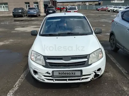 ВАЗ (Lada) Granta 2190 2013 года за 1 400 000 тг. в Семей – фото 3