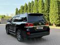 Toyota Land Cruiser 2018 года за 37 000 000 тг. в Алматы – фото 11