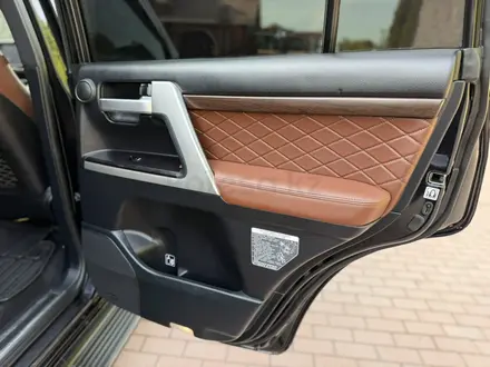Toyota Land Cruiser 2018 года за 37 000 000 тг. в Алматы – фото 21