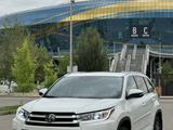 Toyota Highlander 2019 года за 16 500 000 тг. в Алматы