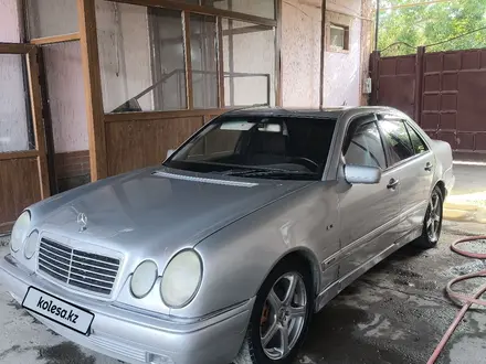 Mercedes-Benz E 280 1996 года за 1 400 000 тг. в Кызылорда – фото 4
