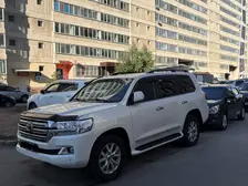 Toyota Land Cruiser, 2018