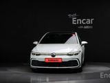 Volkswagen Golf 2023 года за 21 500 000 тг. в Алматы – фото 2