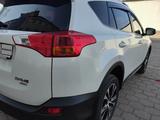 Toyota RAV4 2015 года за 14 000 000 тг. в Караганда – фото 5