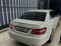 Mercedes-Benz E 350 2010 годаfor9 500 000 тг. в Астана