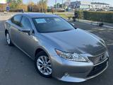 Lexus ES 300h 2014 года за 13 000 000 тг. в Уральск – фото 4